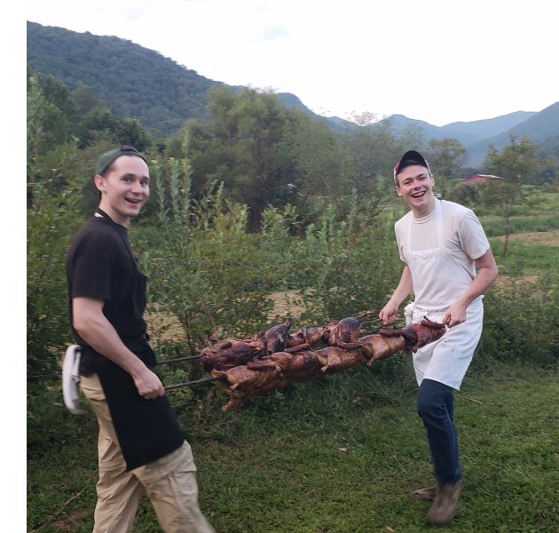 farm dinner at Ivy Creek Family Farm