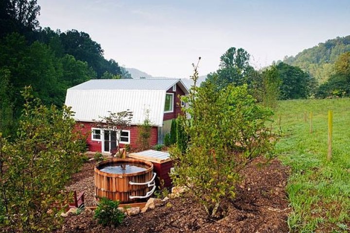 Plan Your Appalachian Staycation!
