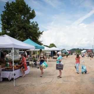 farmers market