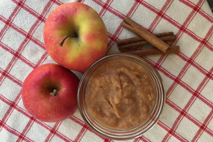 applesauce from local apples