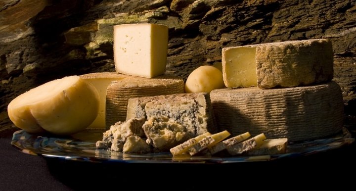 cheese platter from Blue Ridge Mountain Creamery